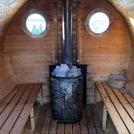Witowianskie Domki Z Kominkiem, Jacuzzi I Sauna Dzianisz Luaran gambar