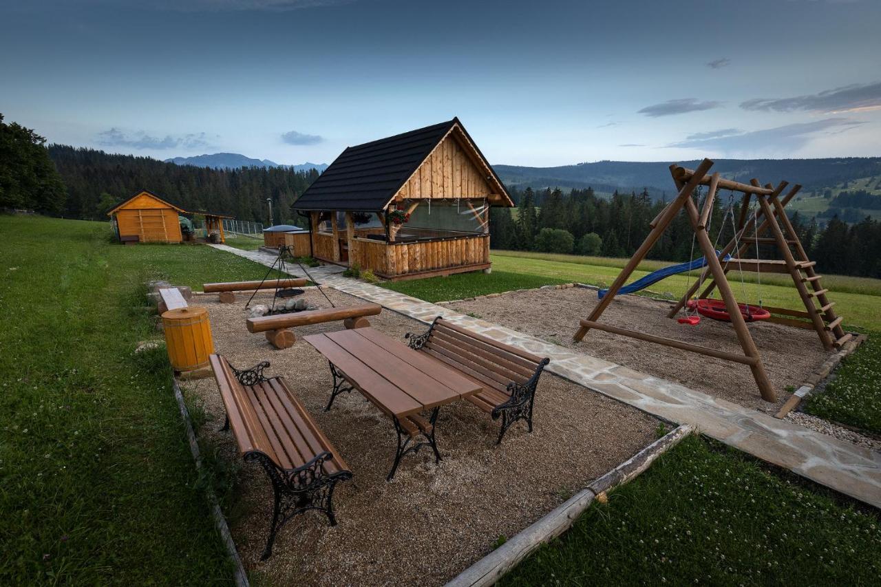 Witowianskie Domki Z Kominkiem, Jacuzzi I Sauna Dzianisz Luaran gambar