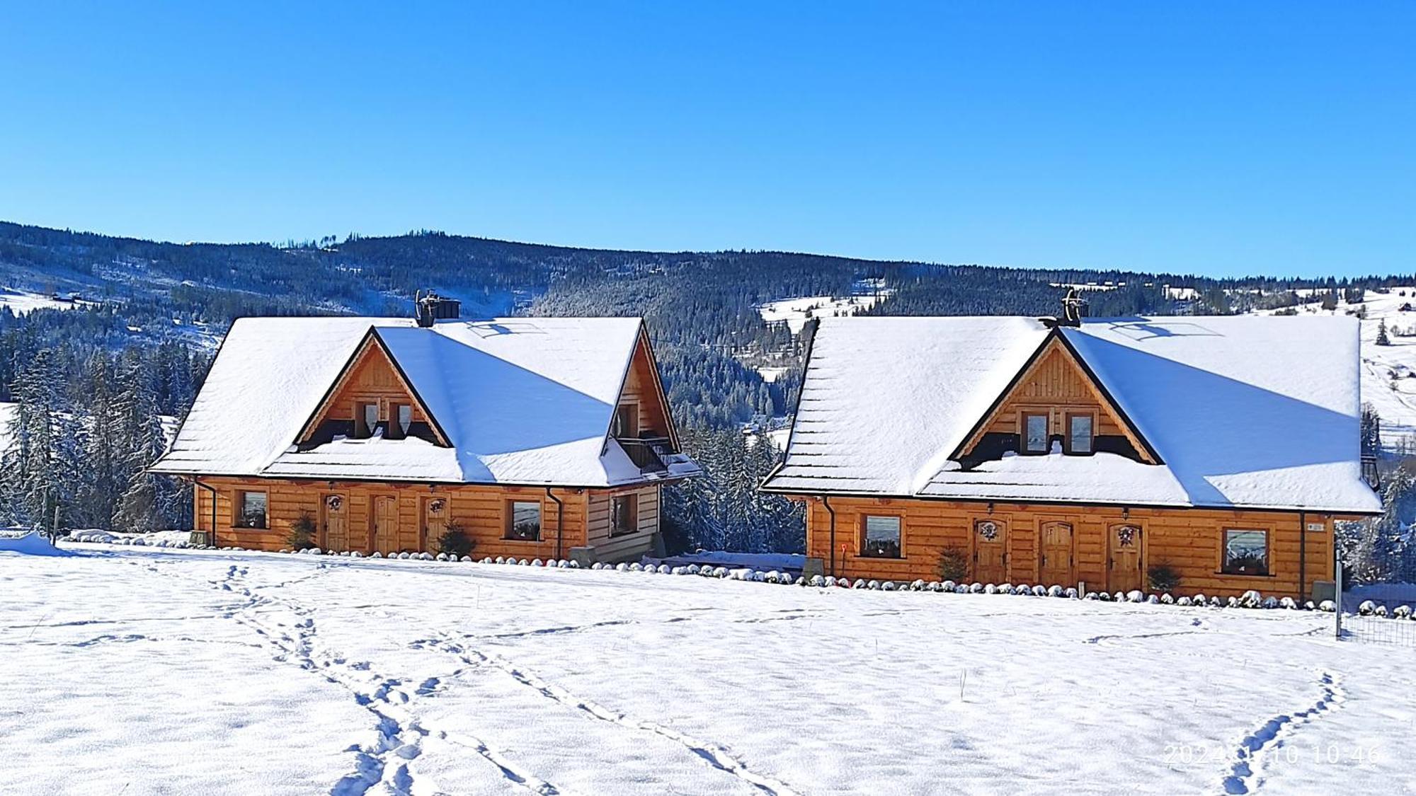 Witowianskie Domki Z Kominkiem, Jacuzzi I Sauna Dzianisz Luaran gambar